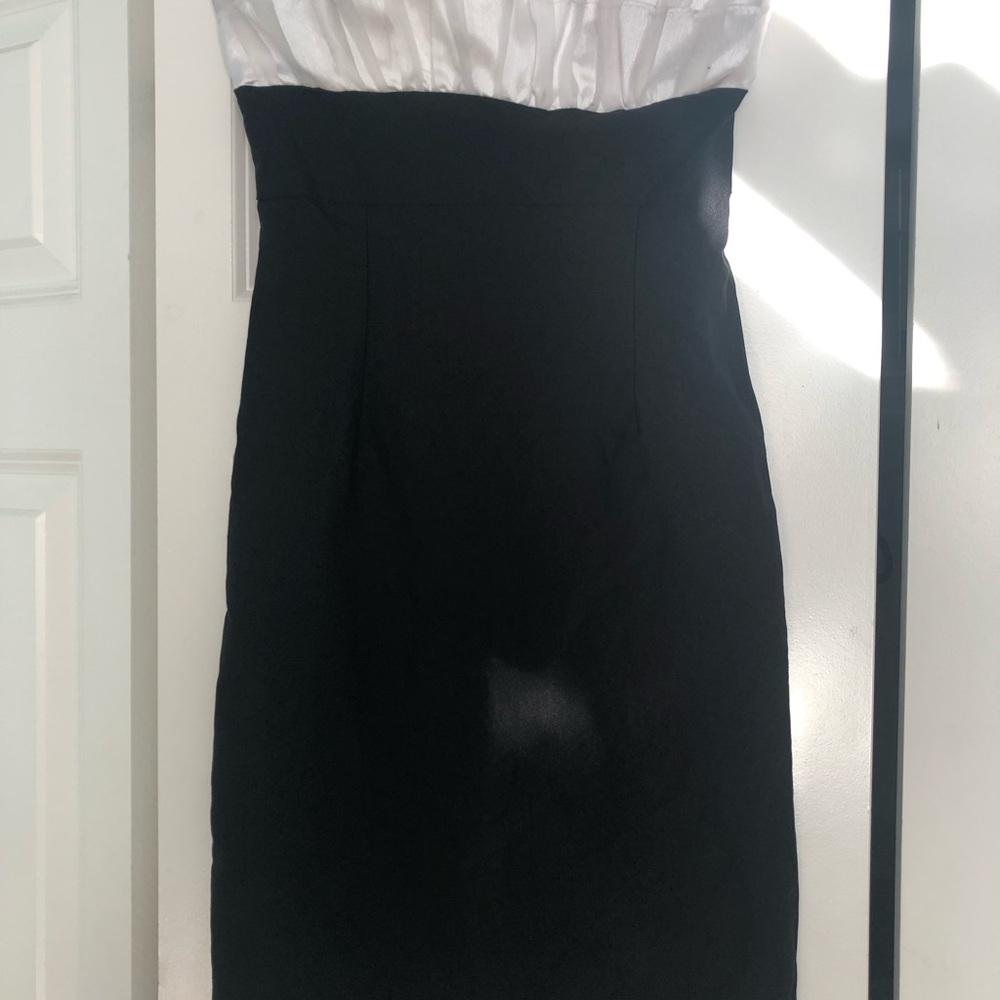 LVL X Classic Black and White Strapless Sheath Dress